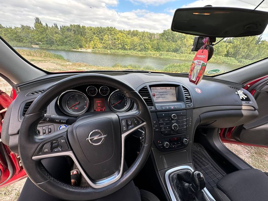 Продам авто Опель Инсигния insignia