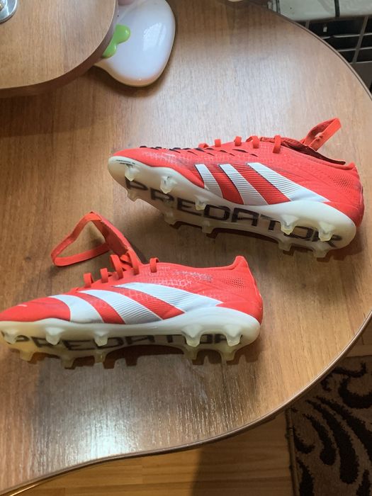 ЗНИЖКА,Adidas predator, бутси 42 розмір