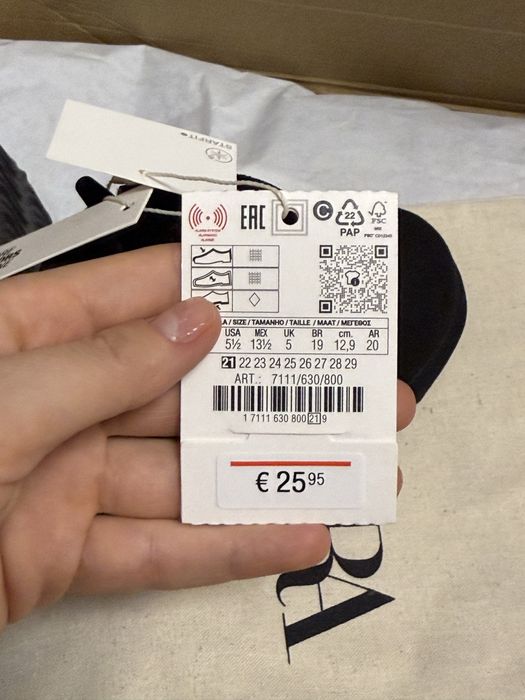 Zara дитячі уги зимові