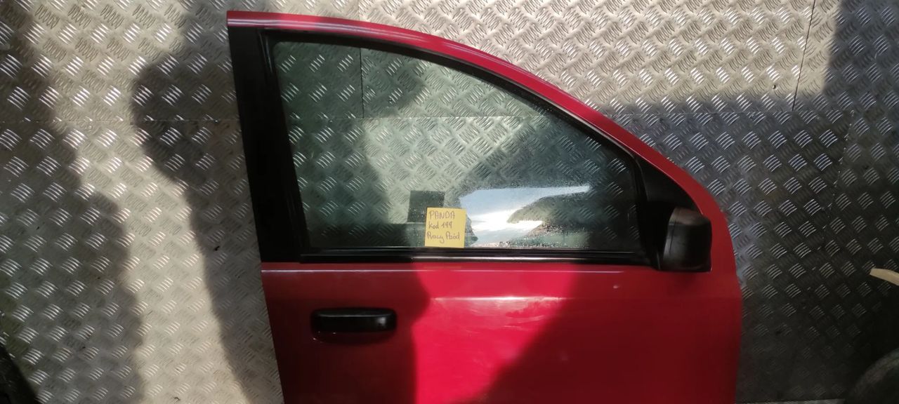 drzwi prawy przód panda kod lak. 199
