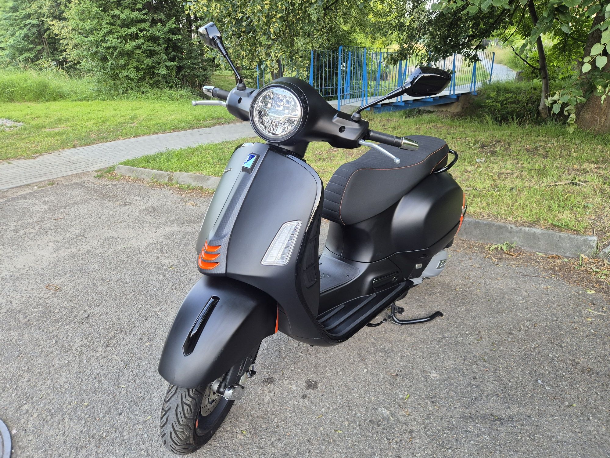 Piaggio Vespa GTS Primavera 125 ABS 2025r. 30 km. Sprint Dowóz Tar