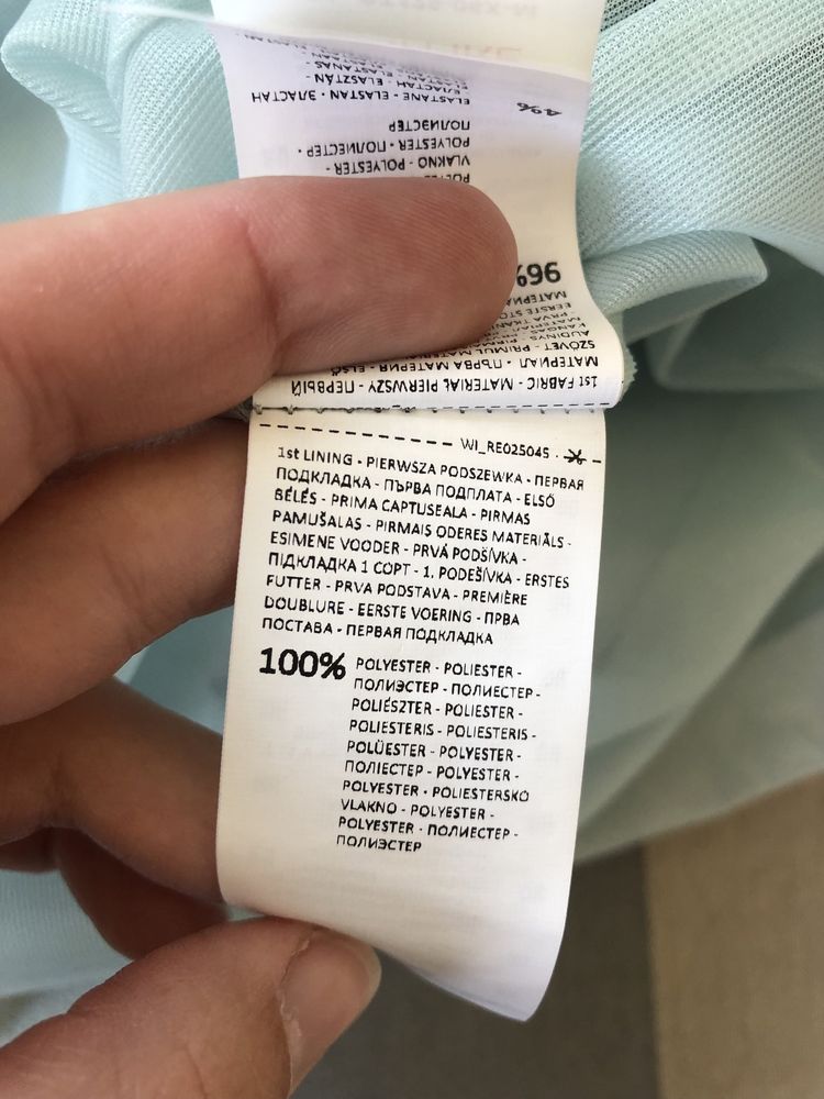 Elegancka sukienka Reserved roz. M na wesele itp- jak nowa!