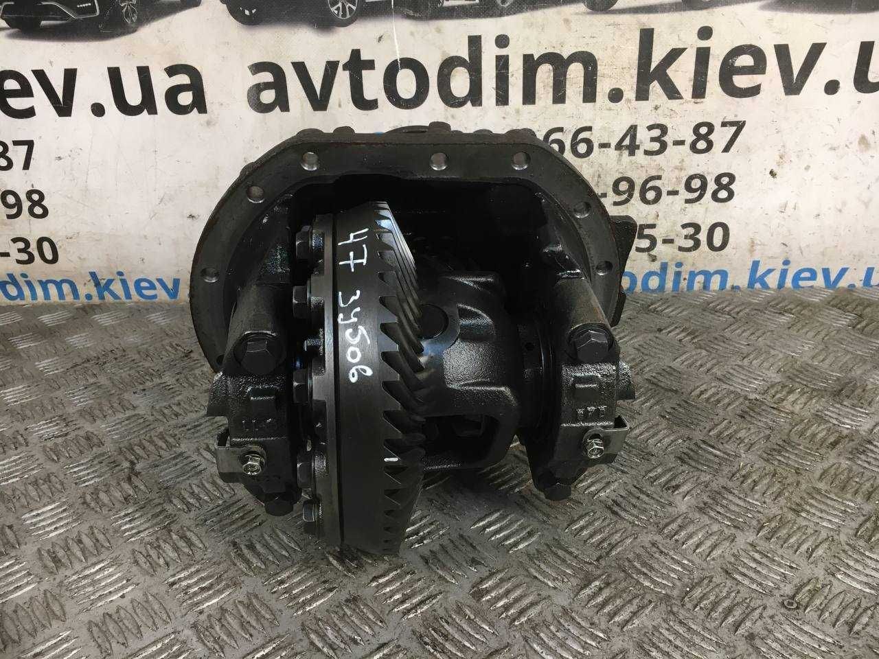 Редуктор задній 383004JA3B Nissan Navara D23 выпуск с 2014 навара