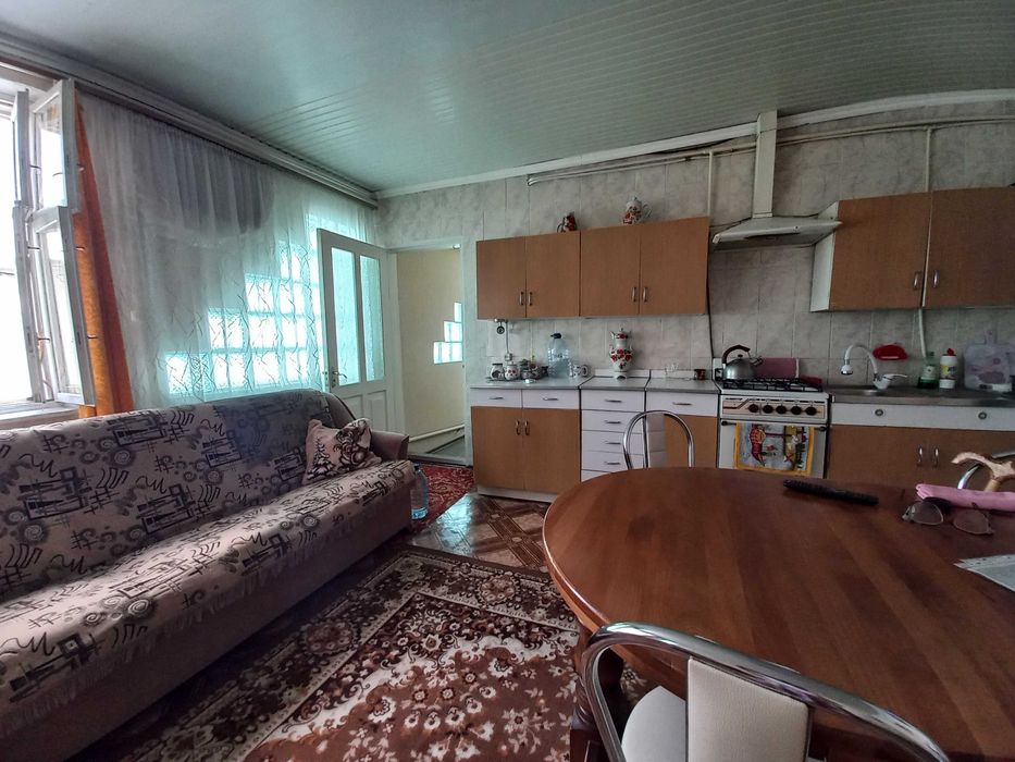 Продается дом ул. Инициативная (р-н Ингульского РОВД)