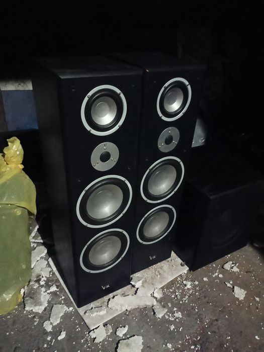 Voice Kraft VK  7820F wraz z głośnikiem basowym STX A-138