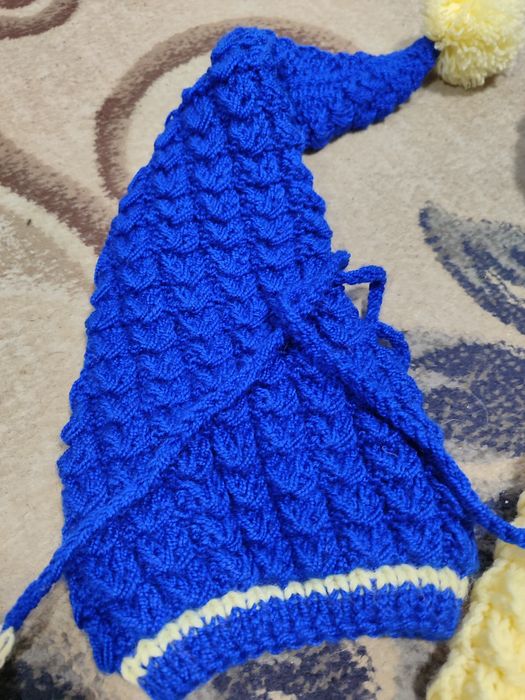 Продам вязаный комбинезон на малыша (ручная работа)