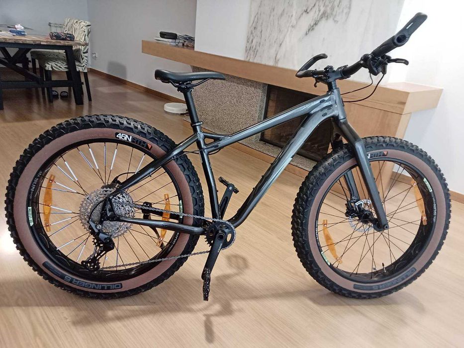 Bicicleta de Montanha | Salsa Mukluk Aluminium Deore Fatbike Impecável