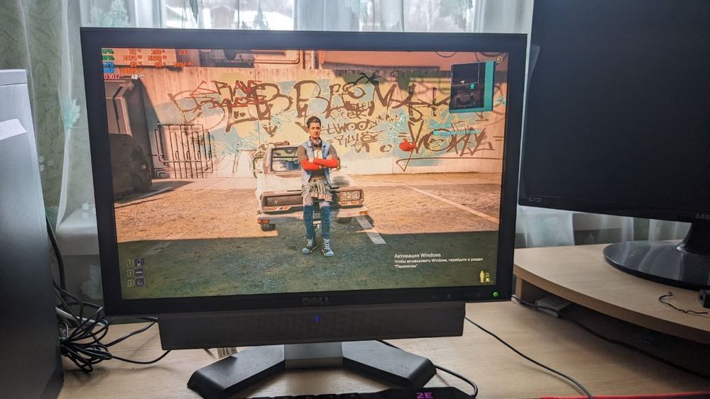 Продам монитор Dell с саундбаром