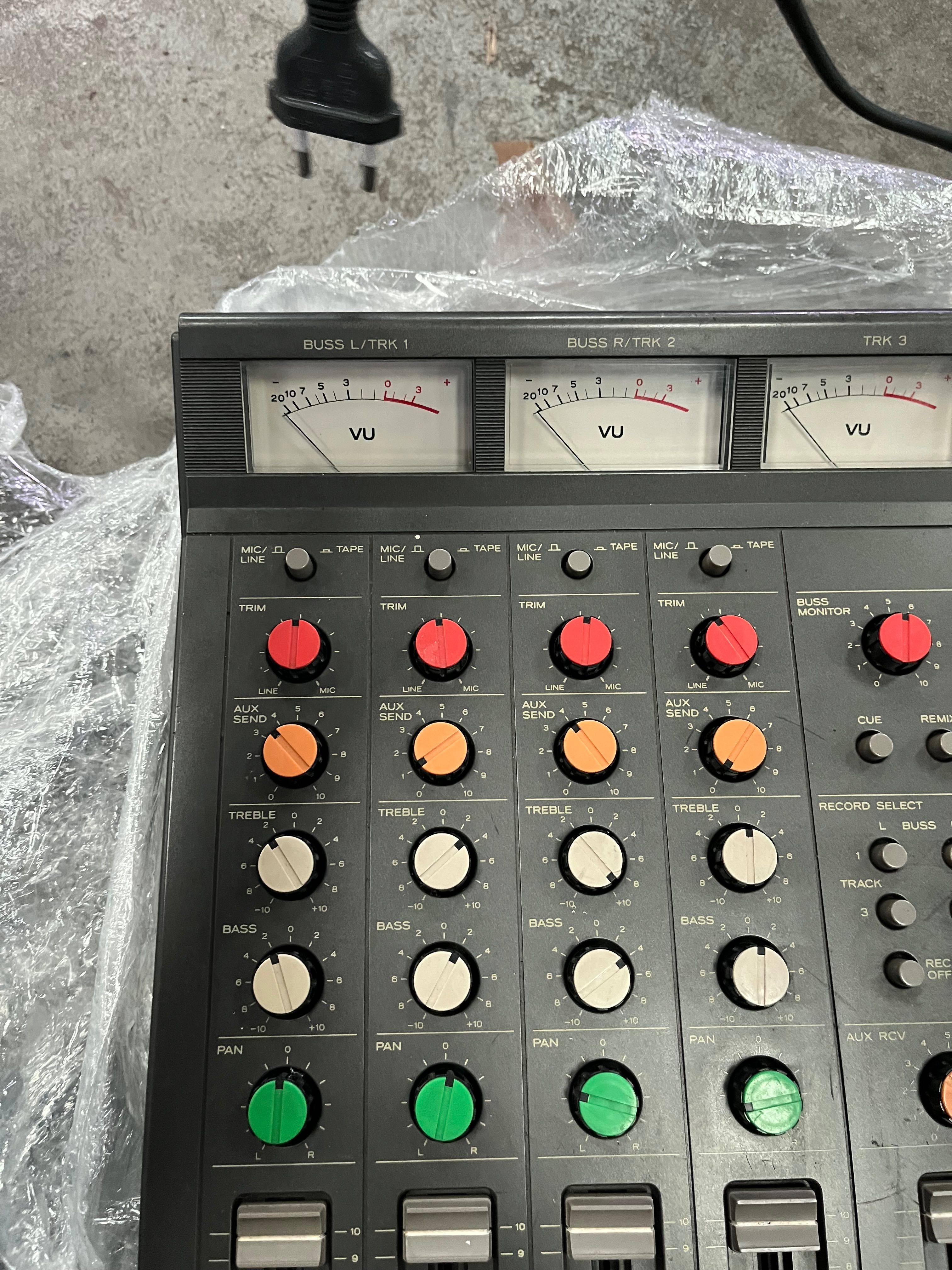 TEAC Tascam Series 144 4-Track Cassette Recorder