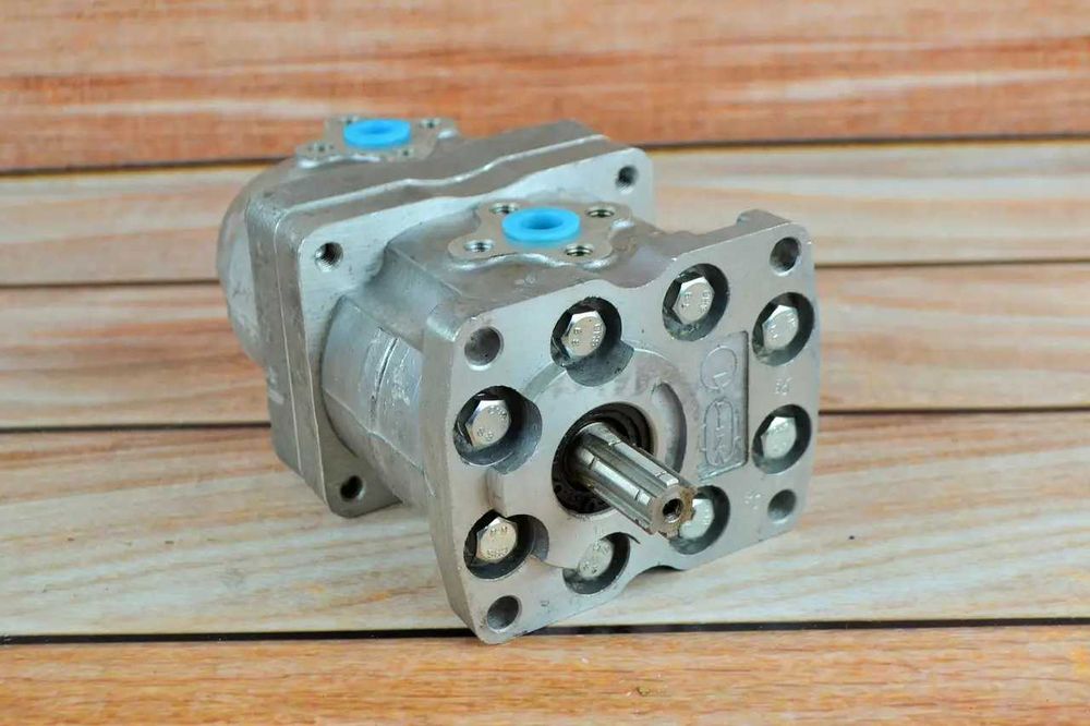 Насос шестеренный НШ 10 14 16 32 50 100 левый,правый/плоский,круглый