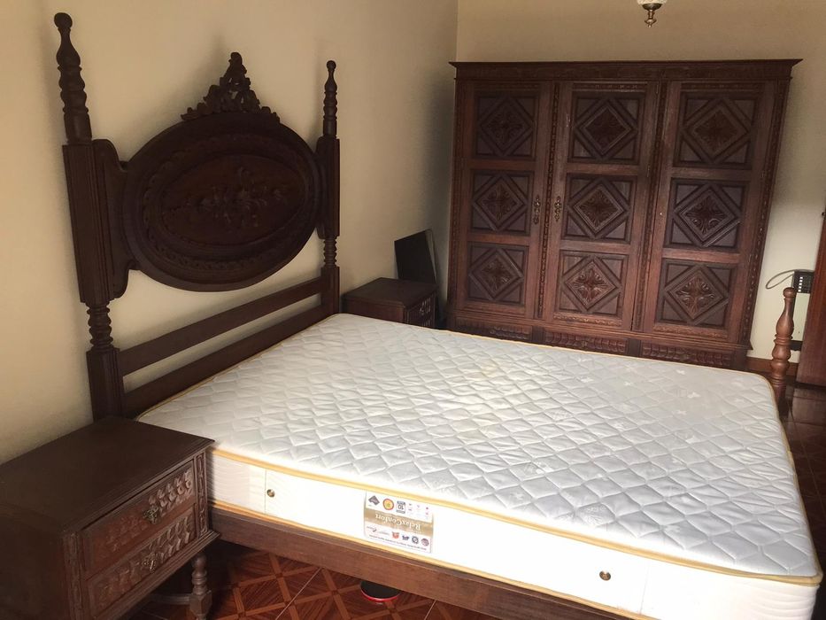 Conjunto de móveis rusticos para quarto