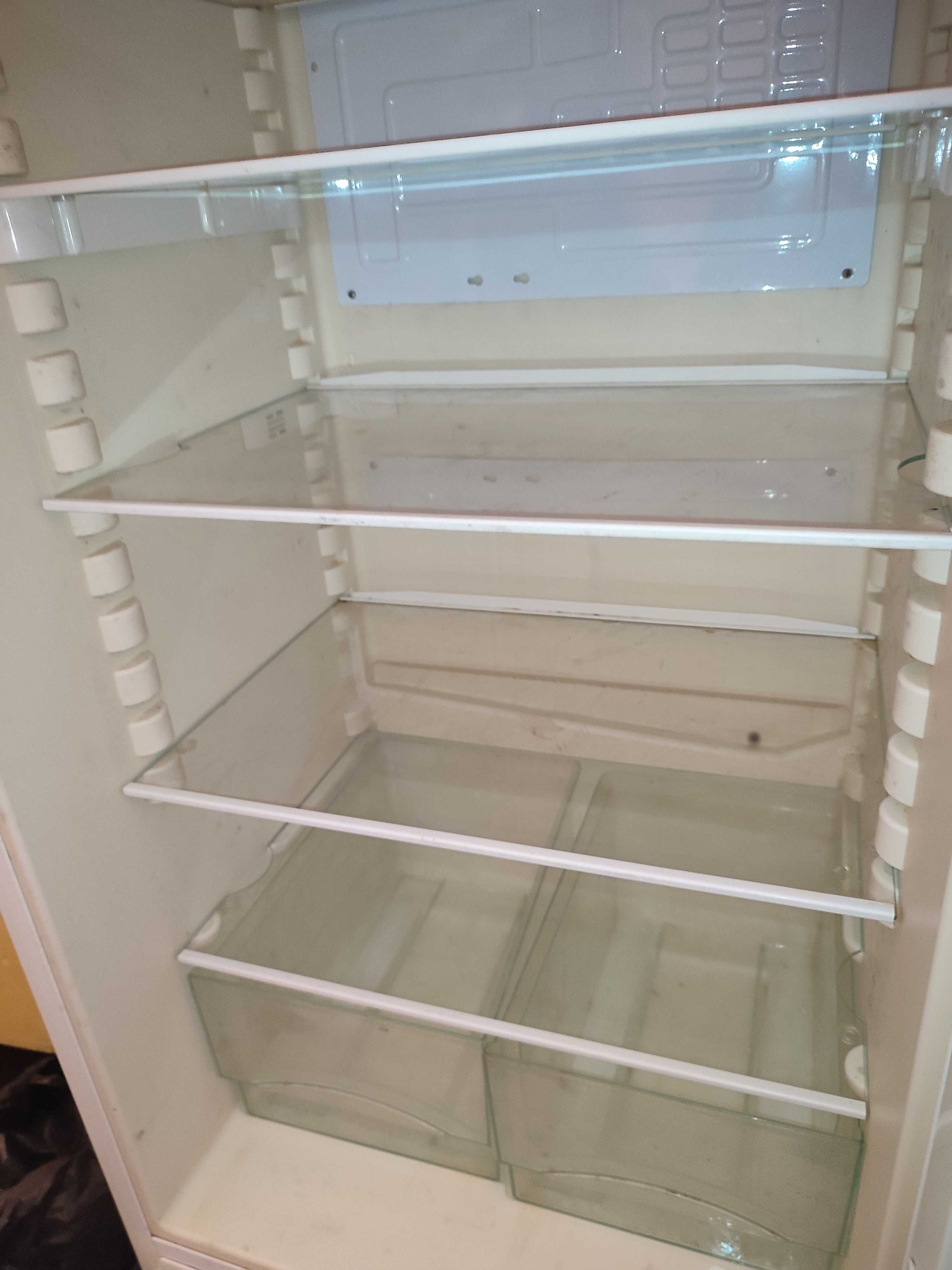 Ящик полки вентилятор холодильника  Zanussi Liebherr