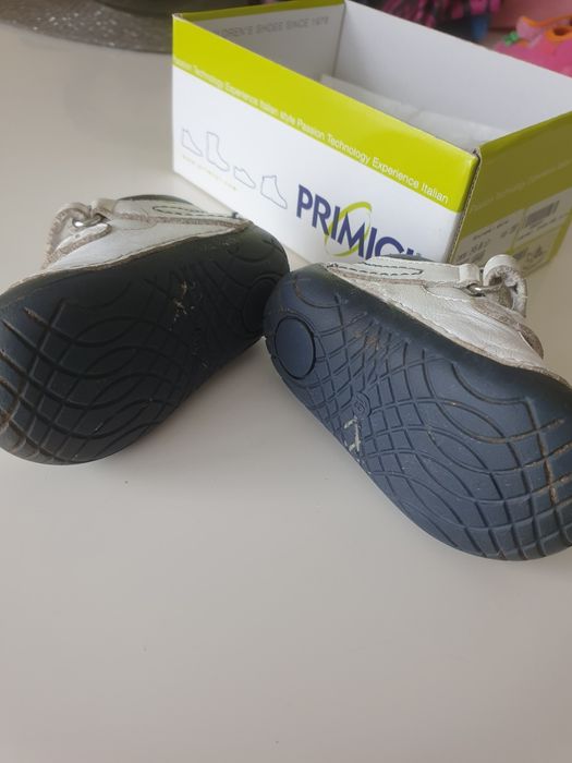 Primigi pierwsze buty do chodzenia miękkie wygodne skórzane rozm 19