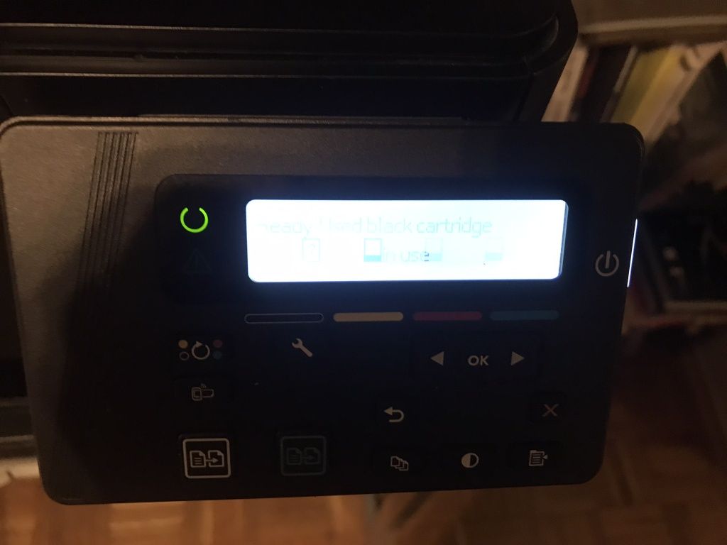 Kolorowa drukarka laserowa HP Color LaserJet Pro MFP M176n