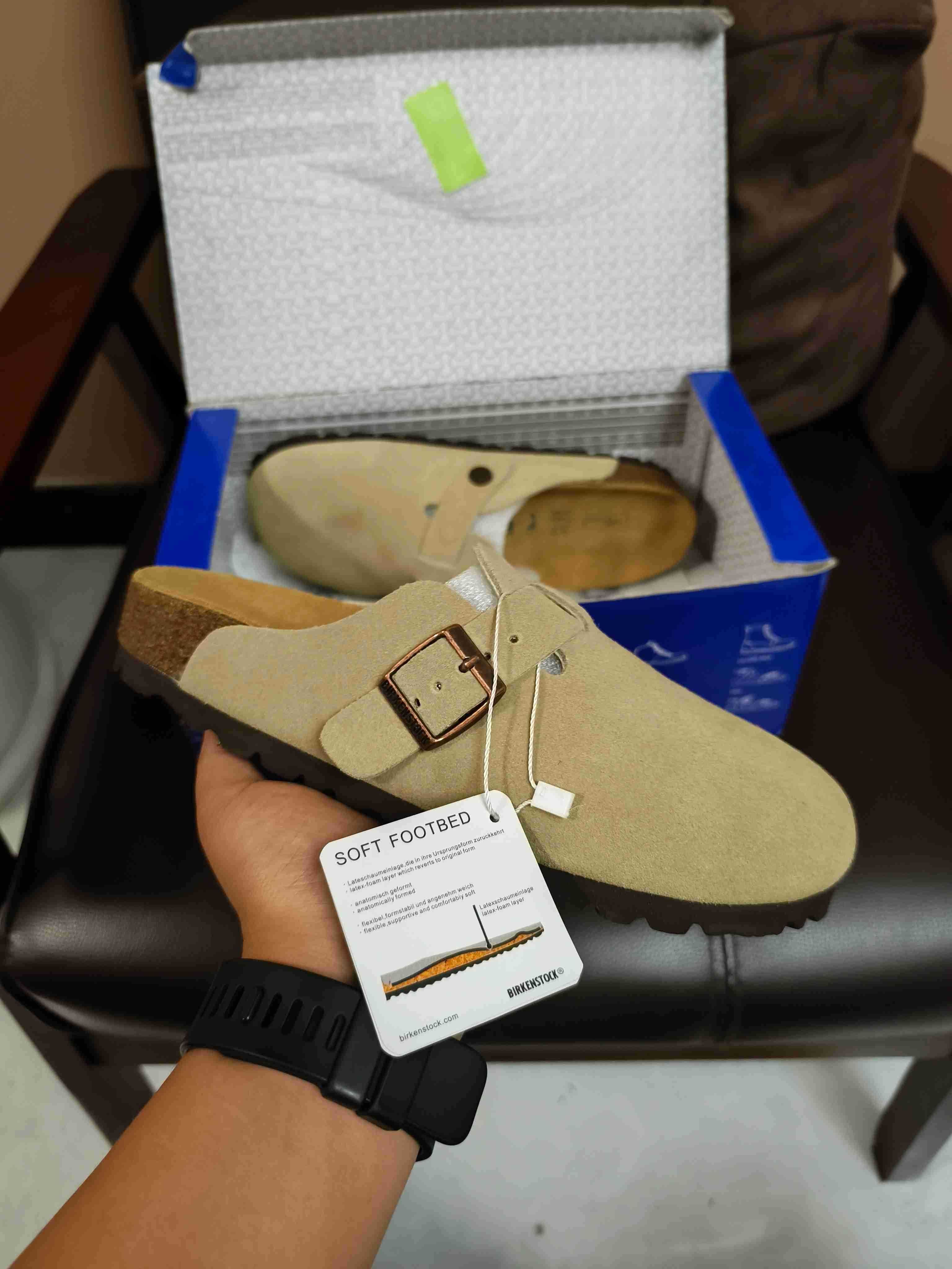 Birkenstock, beżowe kapcie damskie, rozmiar 37