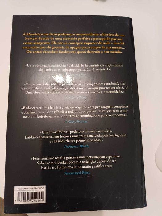 Livros vários, como novos