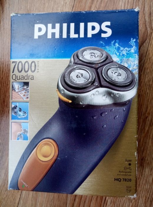 Электробритва Philips HQ7820