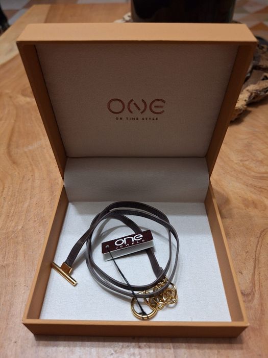 Pulseira one - 3 voltas - cor castanho - unisexo