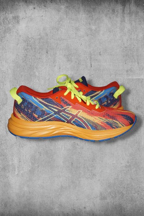 Damskie buty biegowe trailowe Asics Noosa Tri 13 r. 37,5