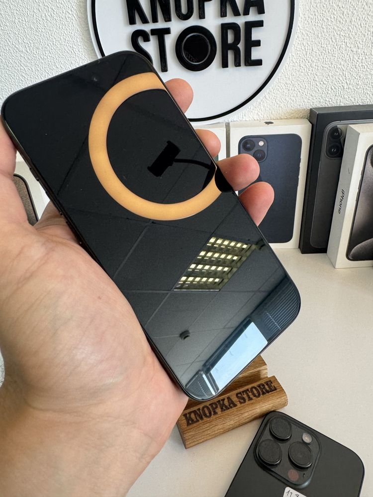 iPhone 15 Pro 128 Gb Black Neverlock Гарантія Обмін 3673
