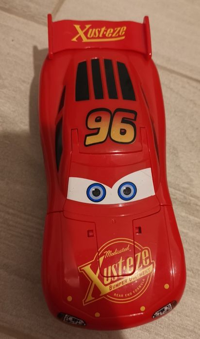 Boneco Transformer Faísca McQueen