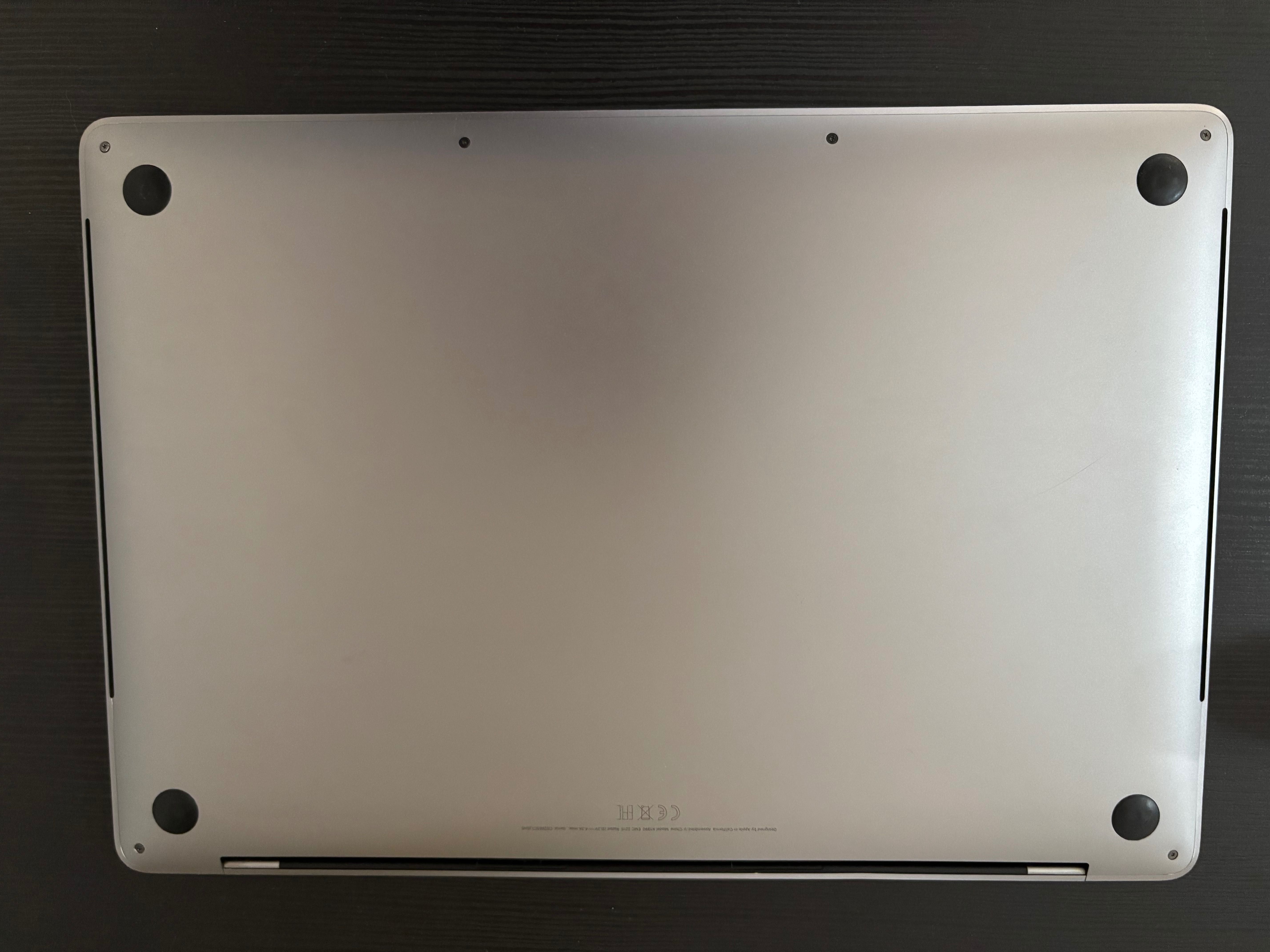 MacBook Pro 2018 15-inch 16GB 1TB SSD
