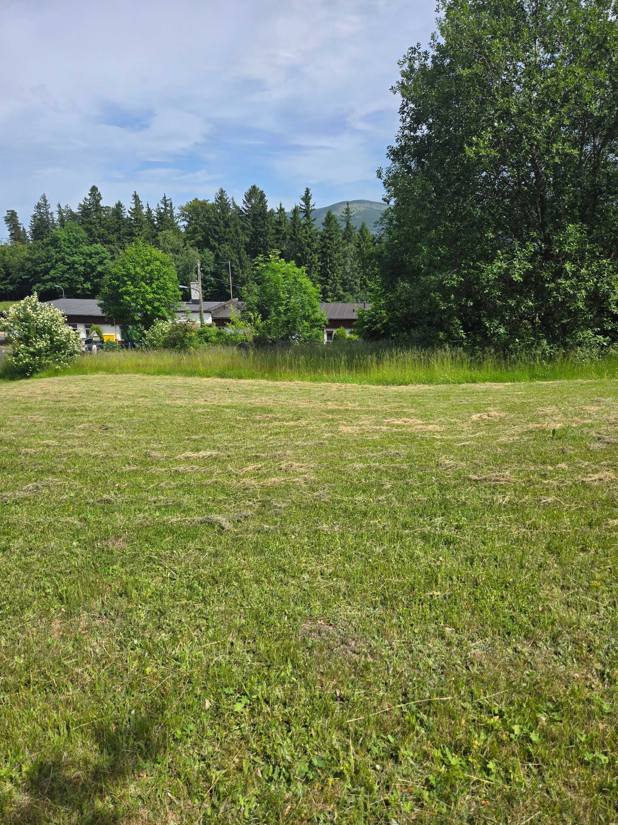 Karpacz – działka 5427 m², MPZP B1, widok na Śnieżkę, media