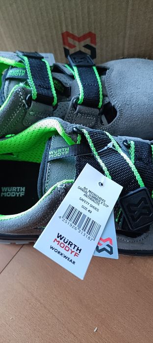 Sprzedam nowe buty robocze 43