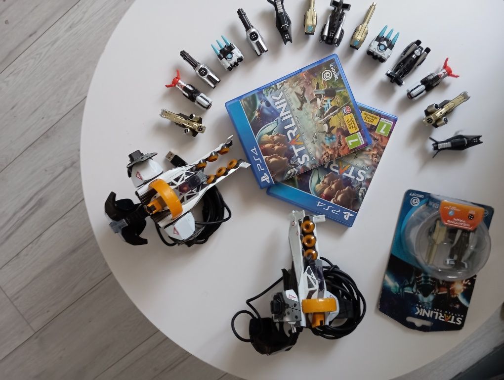 Ps 4 STARLING super gra i akcesoria okazja!!!