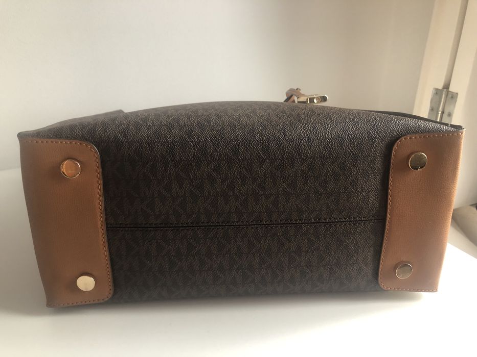 Mala Michael kors