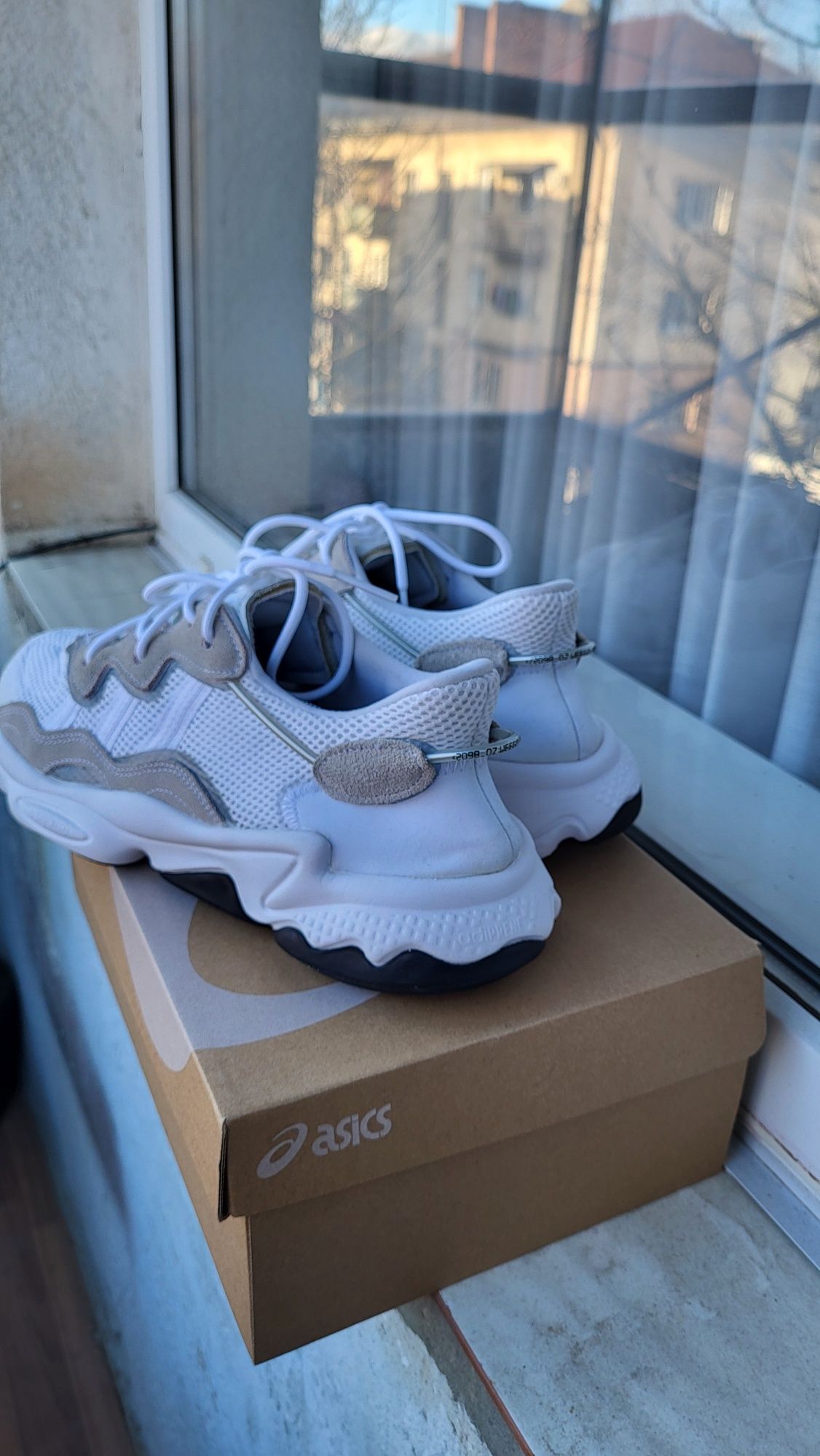Adidas ozweego 45р оригінал