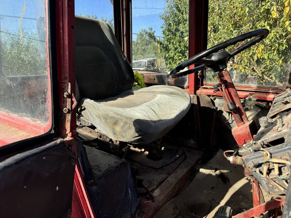 Продам трактор т16