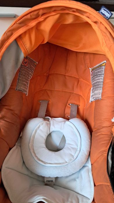 Carrinho trio bebé Chicco