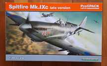Kit de modelismo Spitfire Mk.IXc escala 1/48