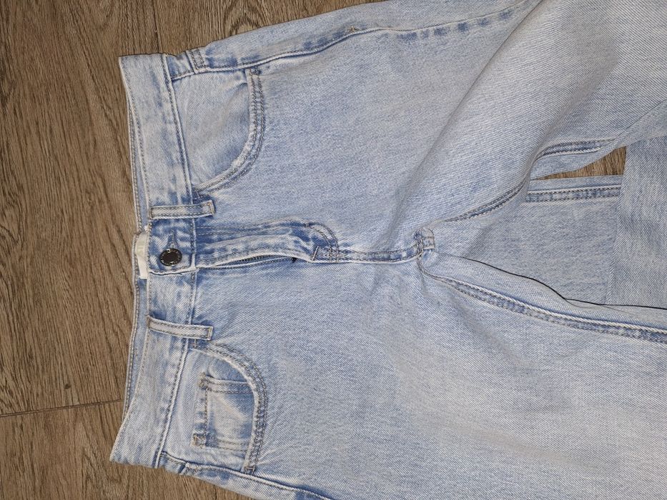 Джинси страдіваріус 34 прямого крою