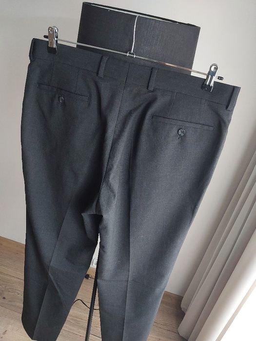 Wełniane spodnie garniturowe Gardeur Pure New wool Rozmiar 52 Grafit