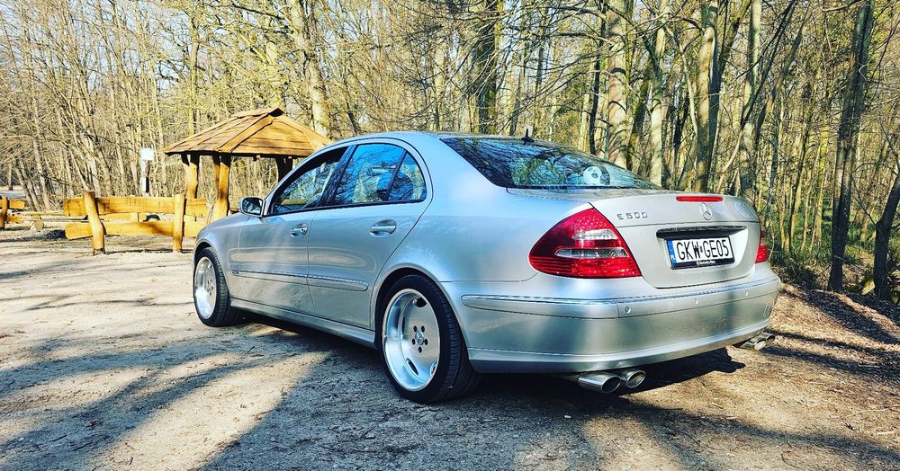 Mercedes W211 E500 4matic