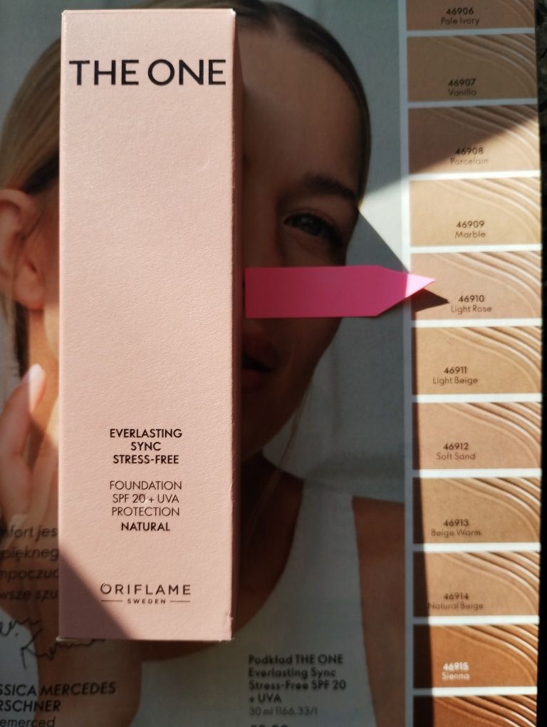 Podkład The One Everlasting Sync SPF 20