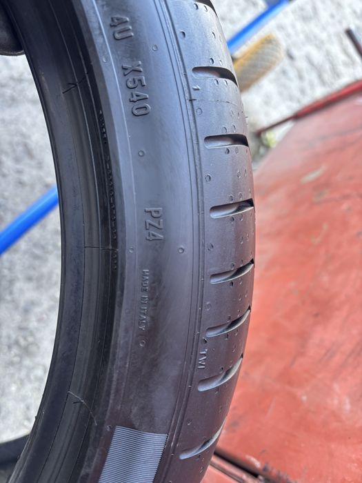 225/40/18 R18 Pirelli P Zero PZ4 літо 1 шт