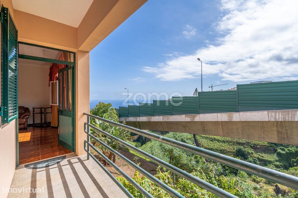 Moradia Térrea T3 no Estreito de Câmara de Lobos