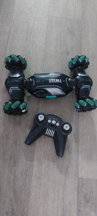 Машинка перевертыш на радио управление аккумулятор