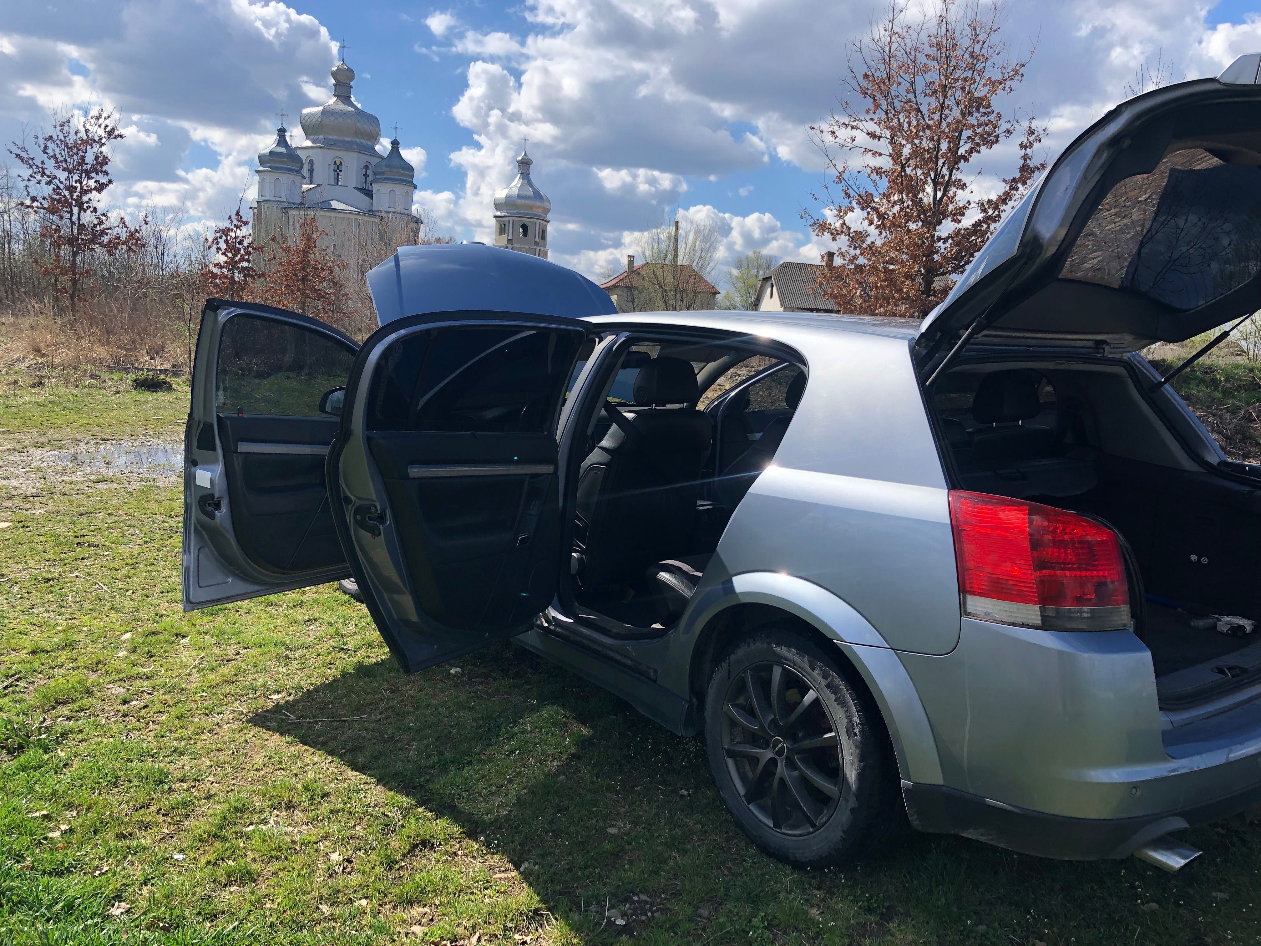 Продам Opel Signum