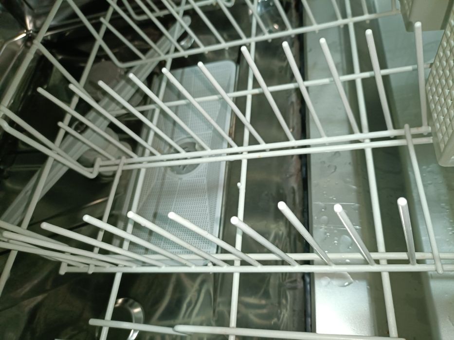 Máquina de lavar loiça Whirlpool