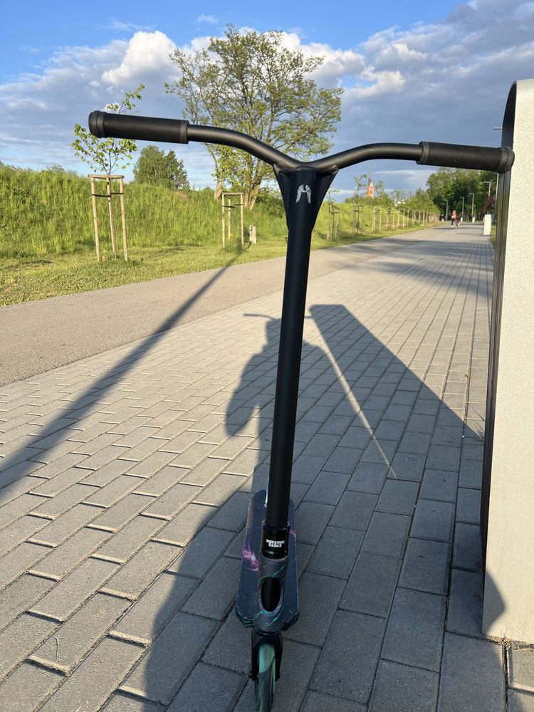 Hulajnoga  wyczynowa Apex doinwestowana zakupione Scootive