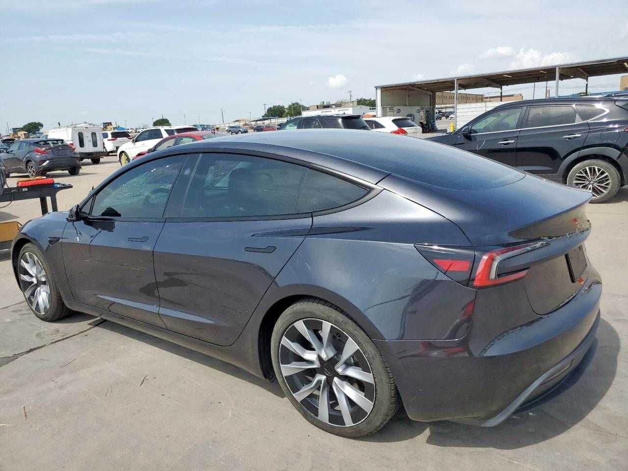 tesla model 3  2024