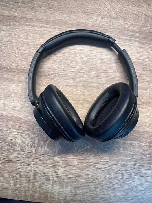 Бездротові навушники Sony WH-CH720N Black