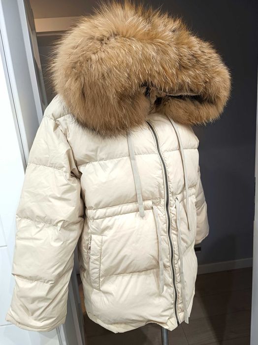 Kurtka. Naturalne futro.
S,M,L,XL