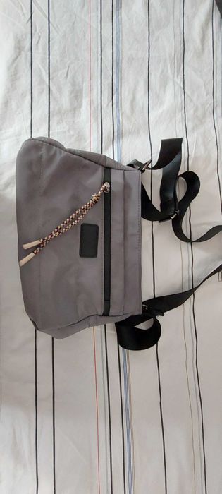 Mala nova com bastante arrumação