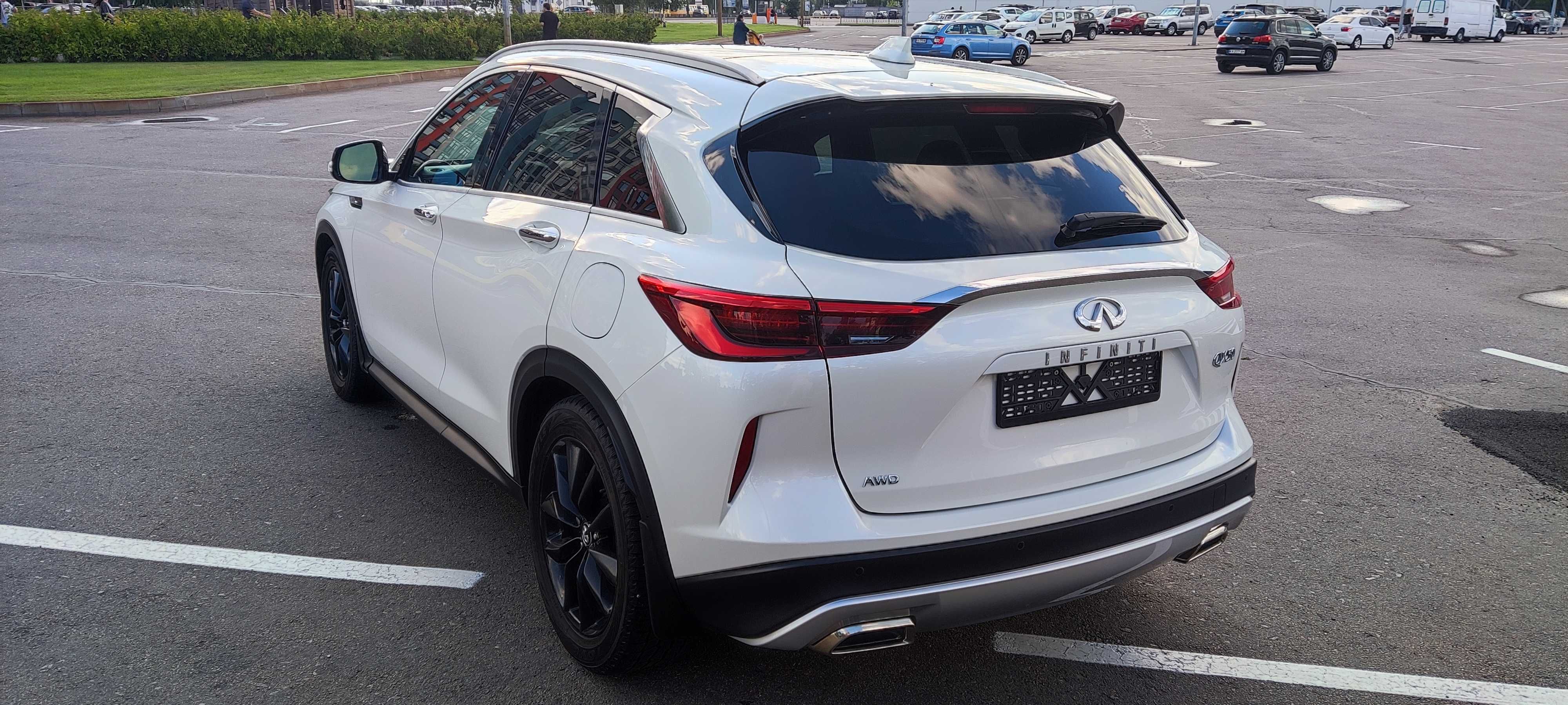 Infiniti QX50 AWD Luxe Proactive
