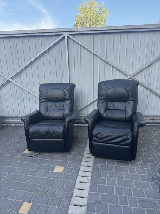 Крісла реклайнер натуральна шкіра з Європи ідеальний стан електро